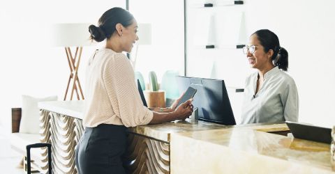 What should airlines charge for a foreign exchange conversion?